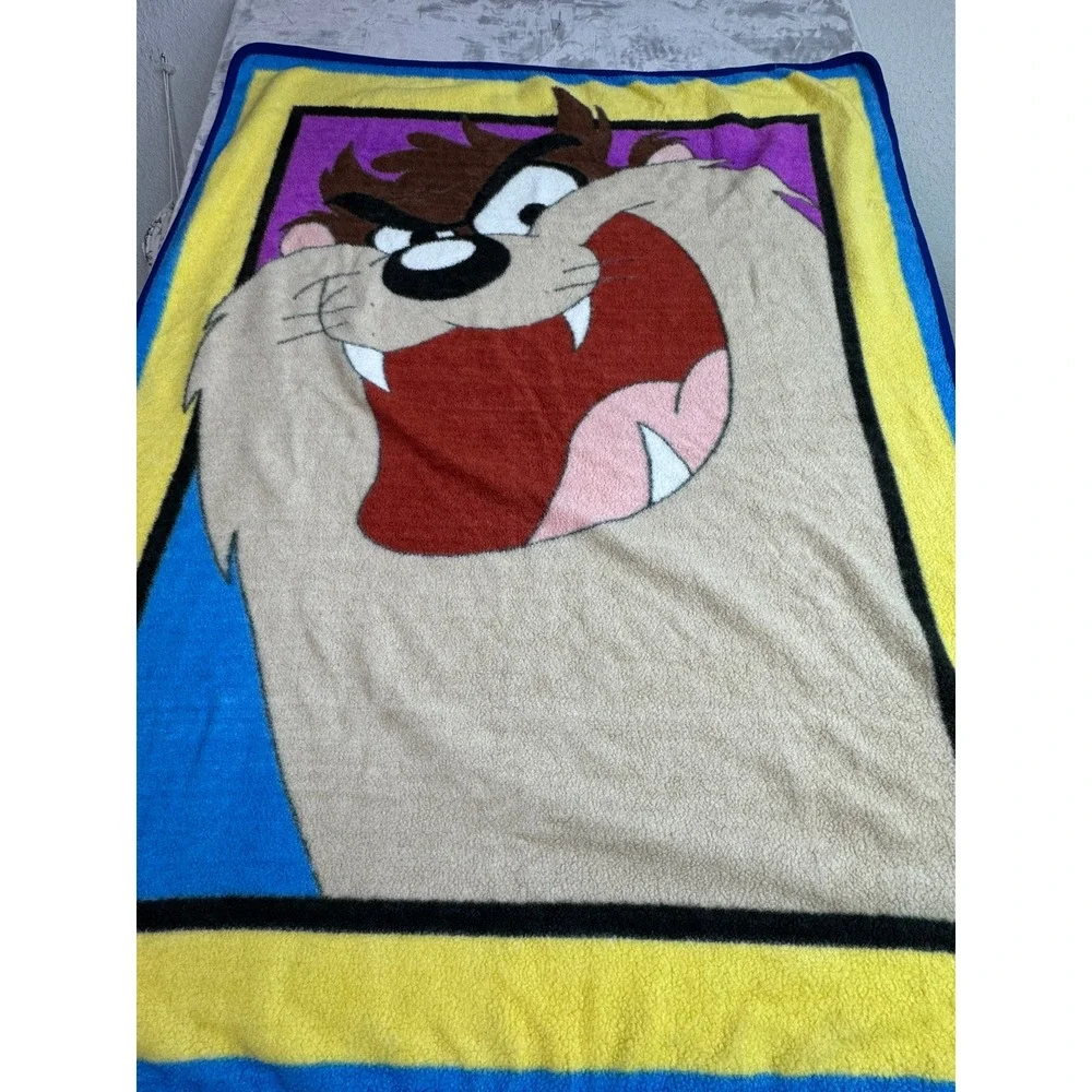 Looney Tunes Tazmania Devil Fleece Blanket Throw‎ Looney Tunes Character